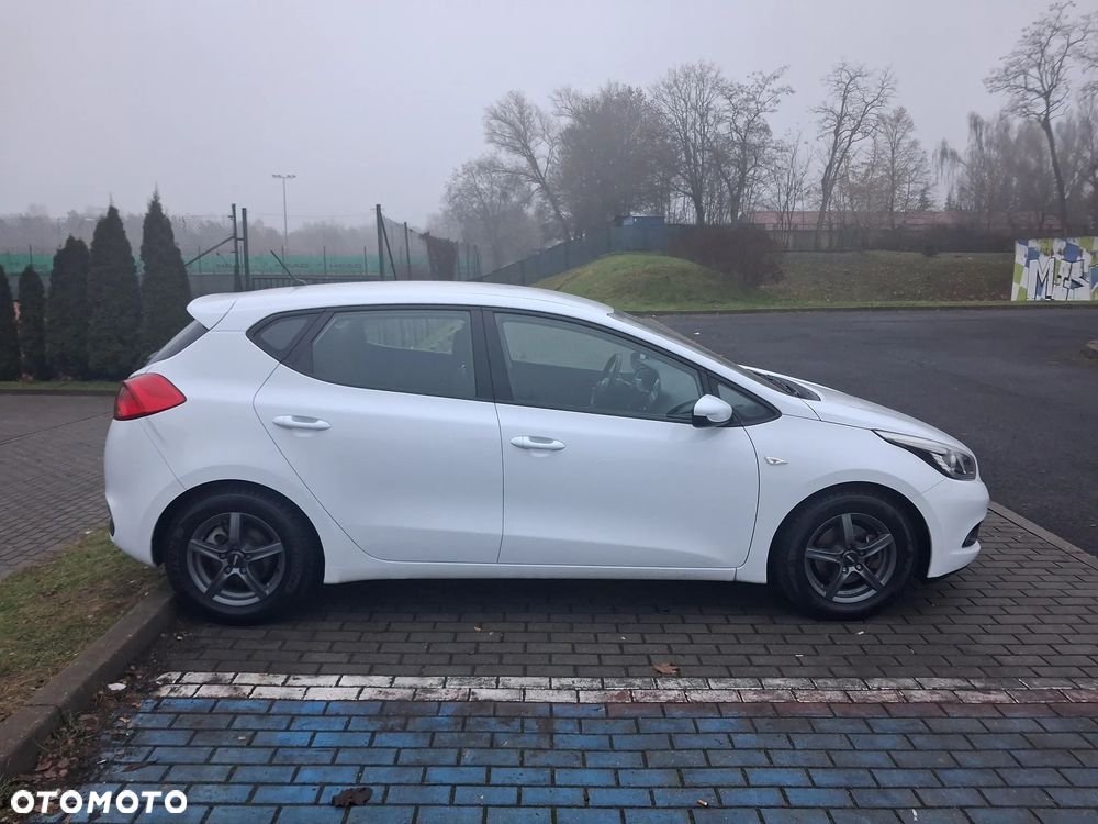 Kia Ceed 1.4 CVVT Spirit - 6