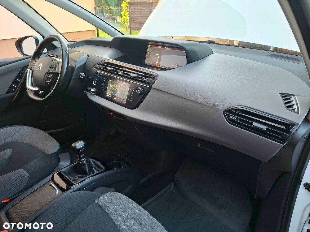 Citroën C4 SpaceTourer - 22
