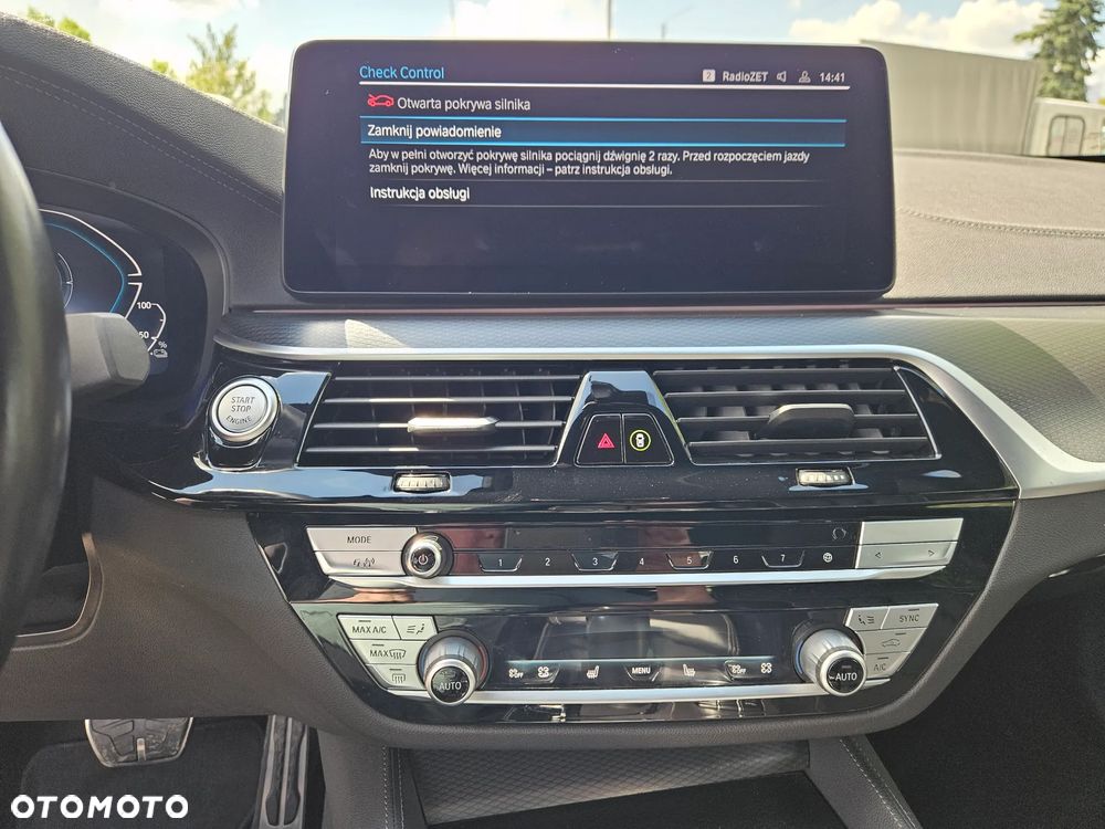 BMW Seria 5 545e xDrive M Sport sport - 26