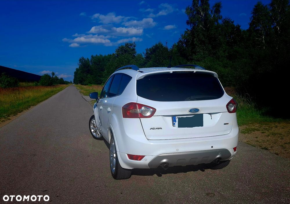 Ford Kuga 2.0 TDCi 4x4 Titanium - 15