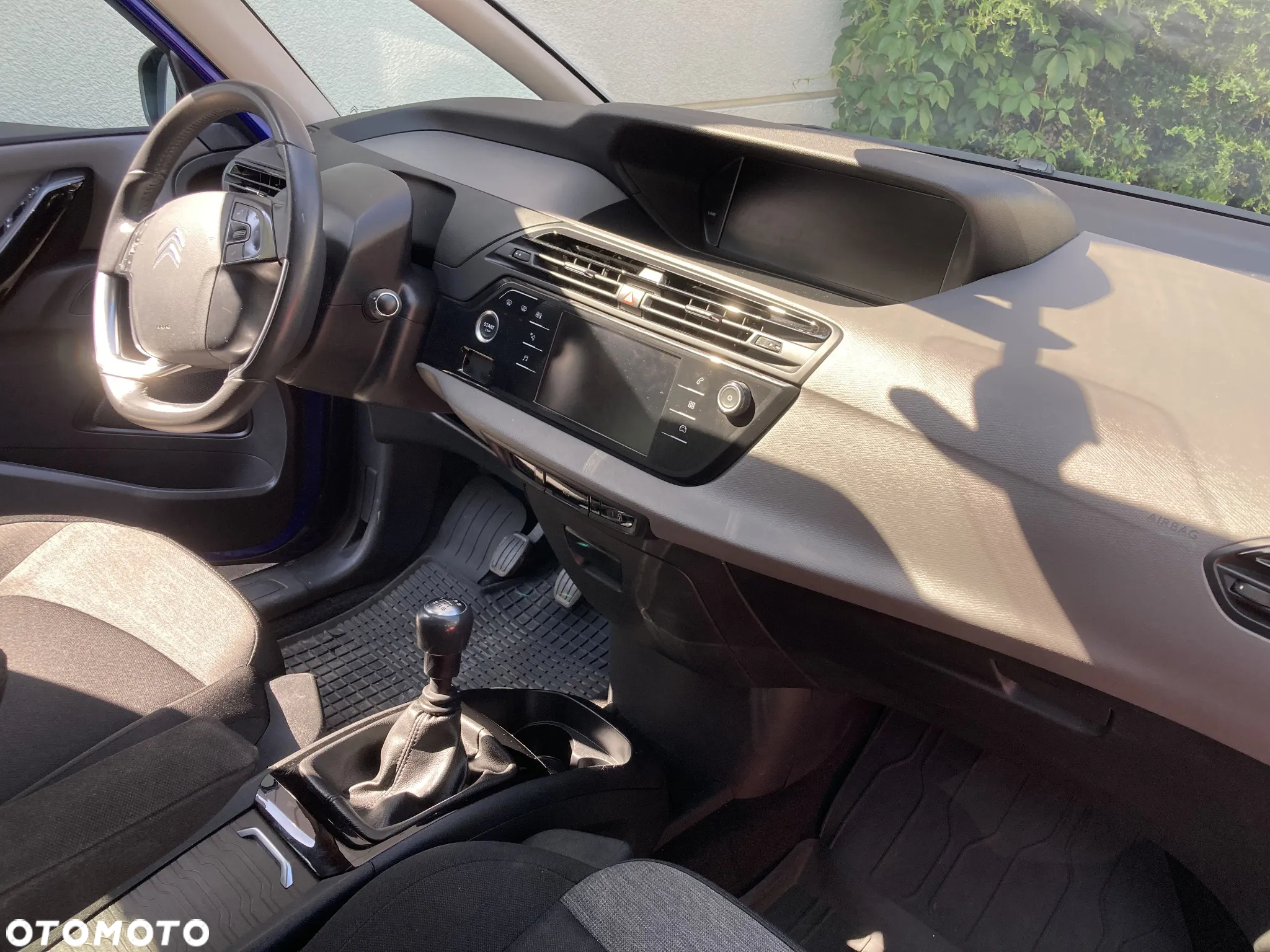 Citroën C4 Grand Picasso 1.2 PureTech MoreLife S&S - 4