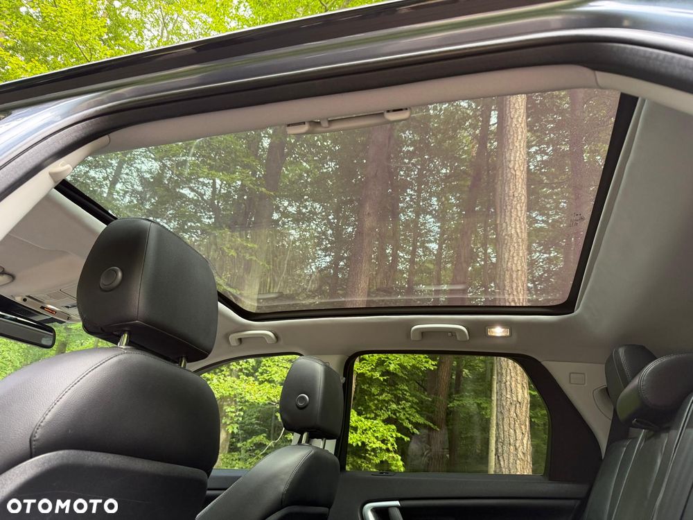 Land Rover Discovery Sport 2.0 Si4 HSE - 9