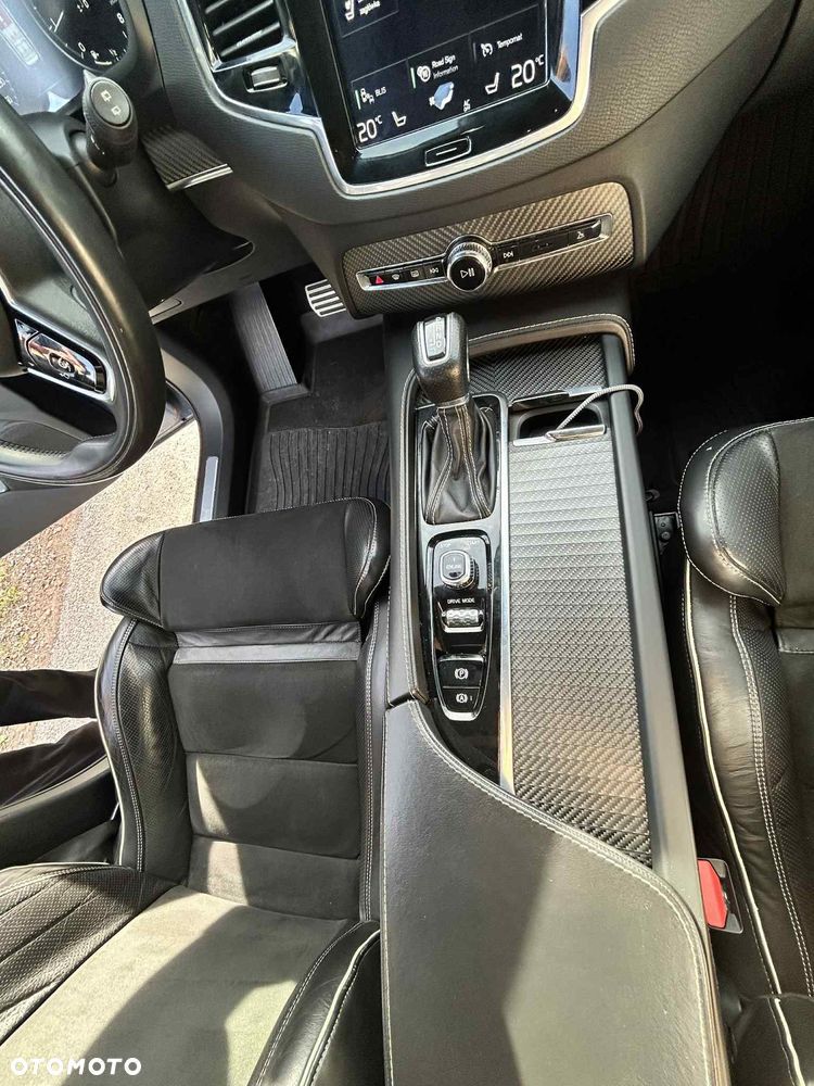 Volvo XC 90 T6 AWD Geartronic RDesign - 11