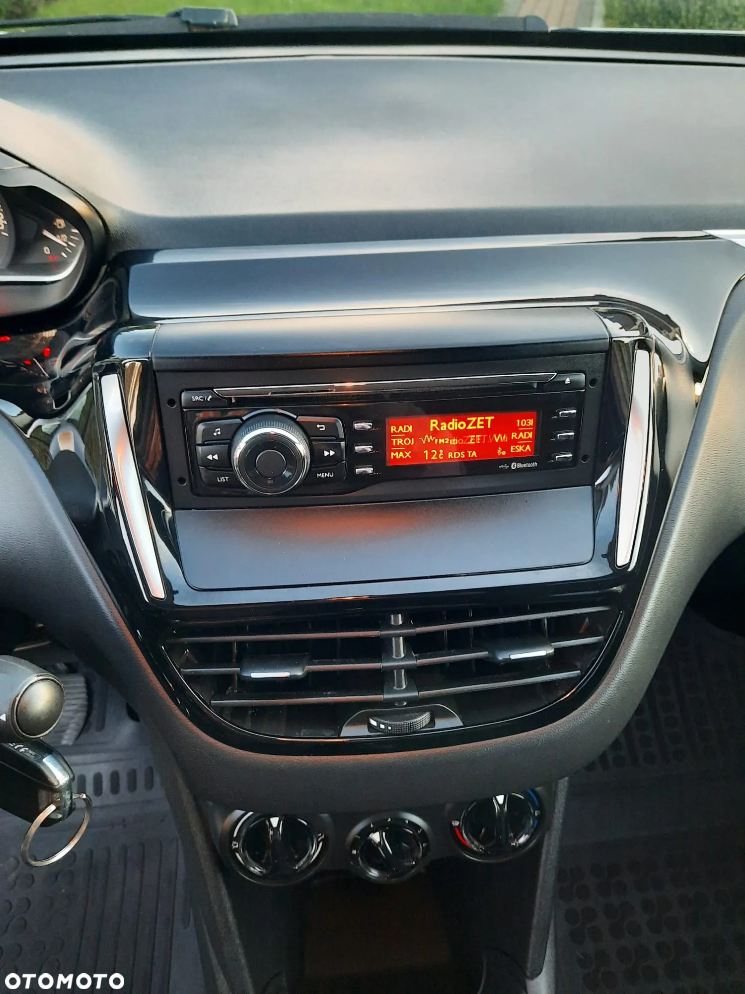 Peugeot 208 1.6 BlueHDi Active - 9