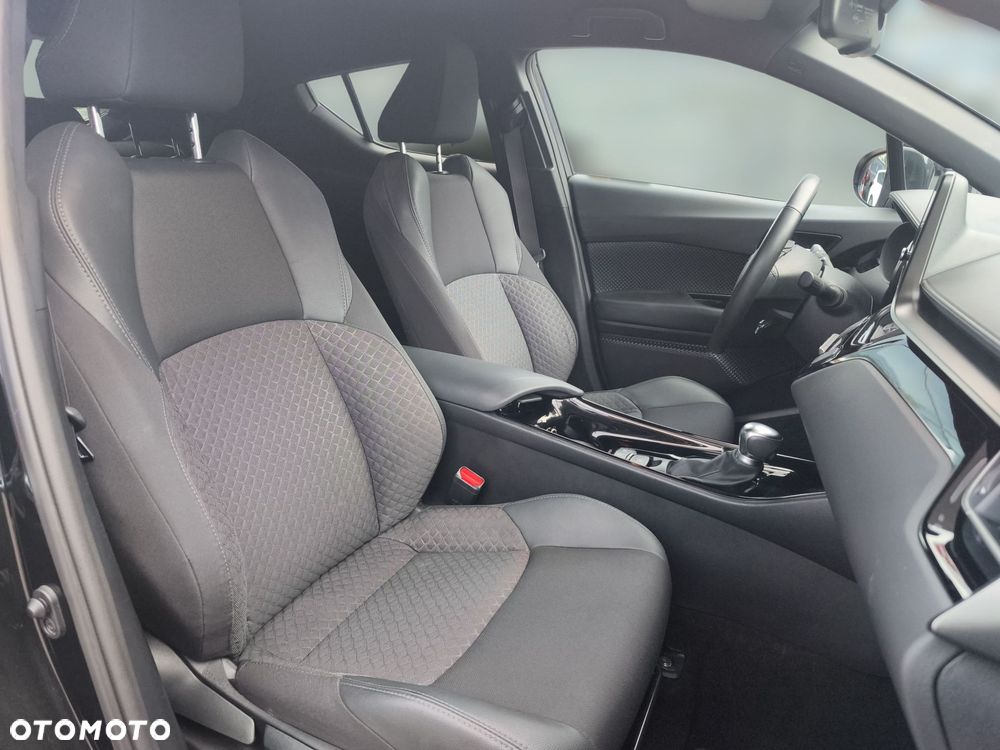 Toyota C-HR 2.0 Hybrid Style - 10