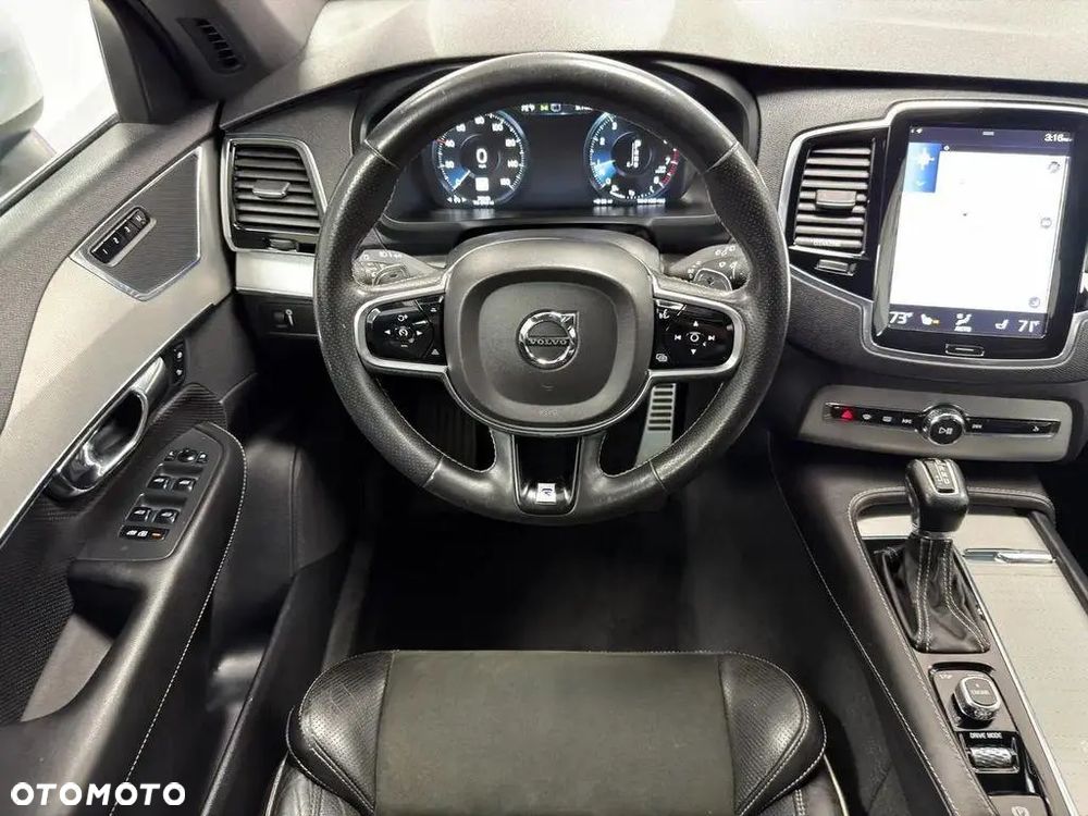 Volvo XC 90 - 10