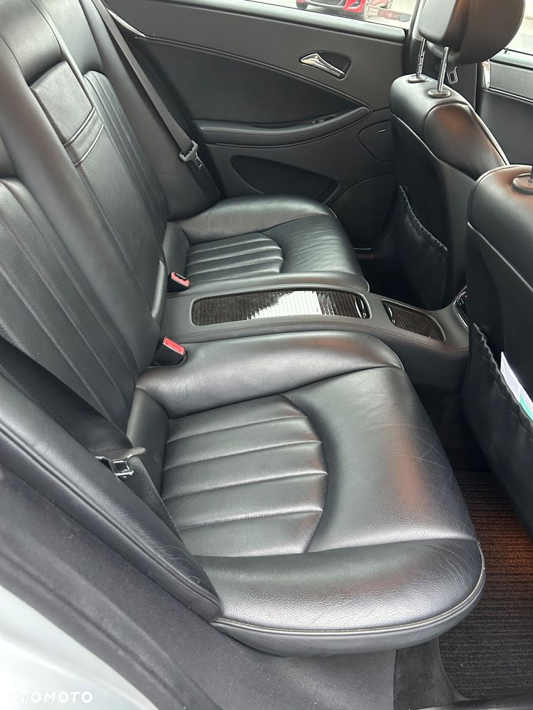 Mercedes-Benz CLS 320 CDI - 13