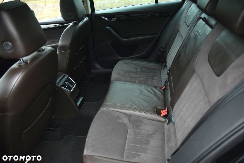 Skoda Octavia 2.0 TDI L&K DSG - 21