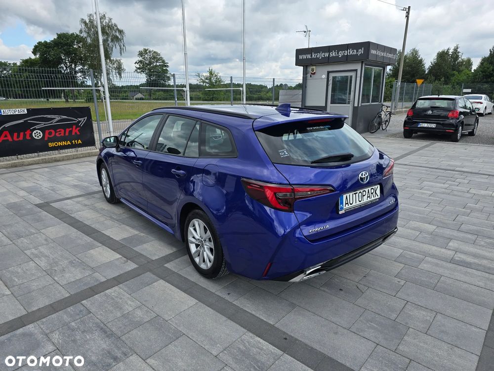 Toyota Corolla 1.8 Hybrid Comfort - 13