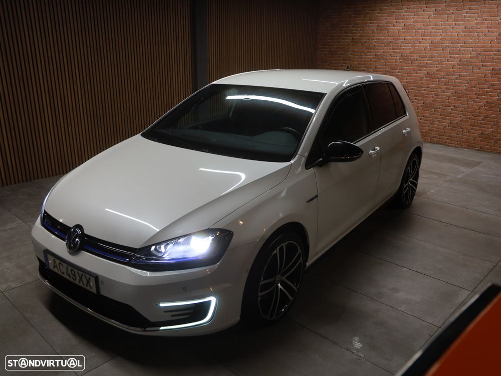 VW Golf 1.4 GTE Plug-In-Hybrid DSG - 25