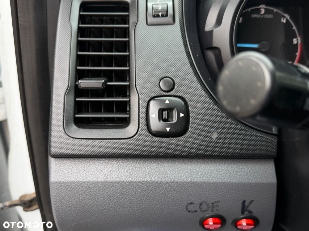 Ford Ranger 2.2 TDCi 4x4 DC XL - 26