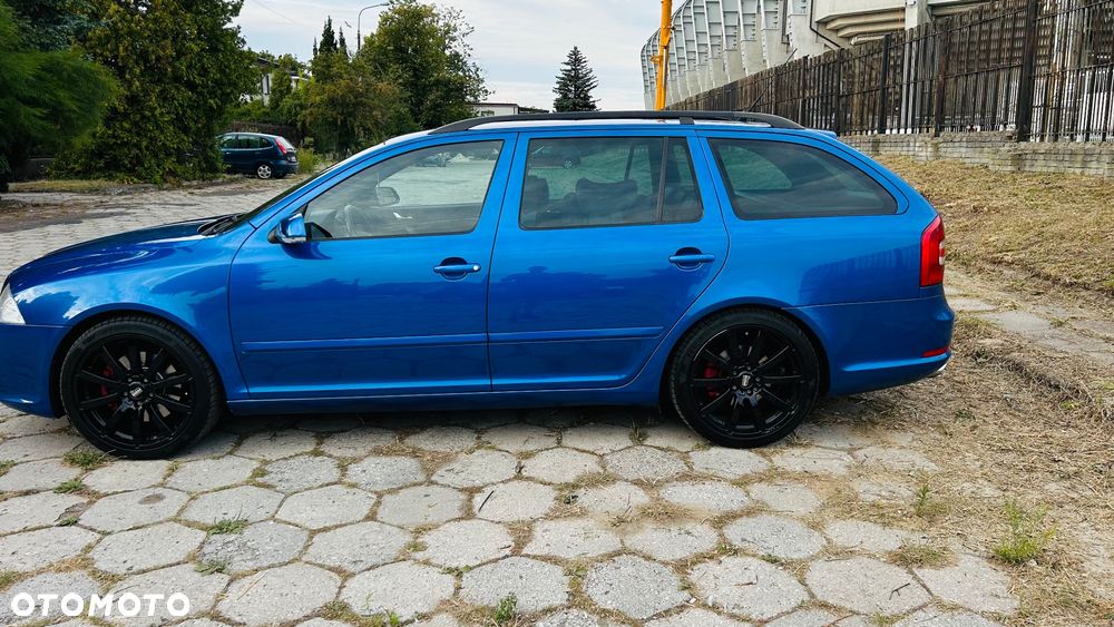Skoda Octavia 2.0 TDI RS - 6