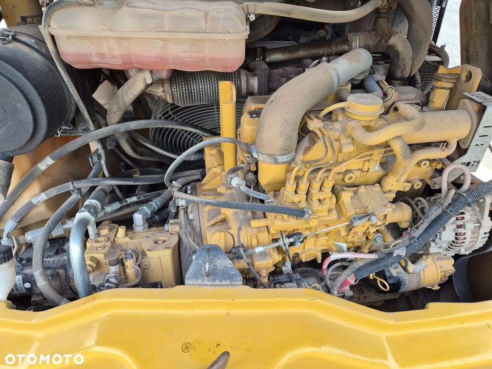 Caterpillar 907H2 - 10