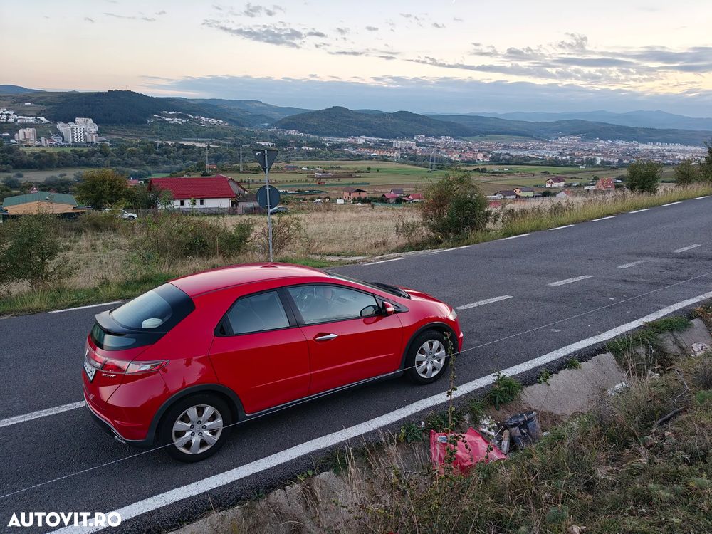 Honda Civic 1.4 i-VTEC MT Comfort - 20