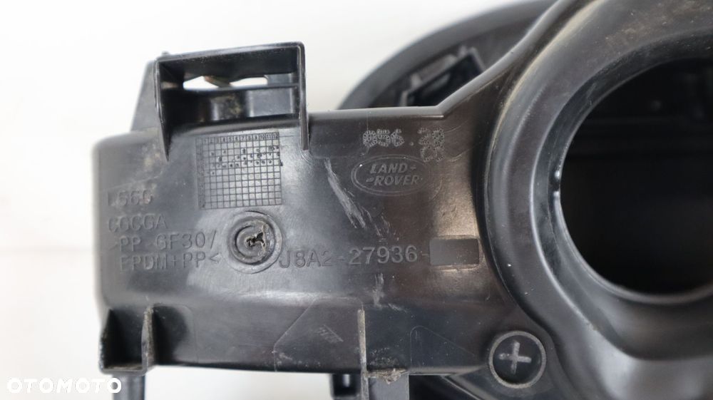 RANGE ROVER VELAR L560 KLAPKA WLEWU PALIWA J8A2-27936 - 9