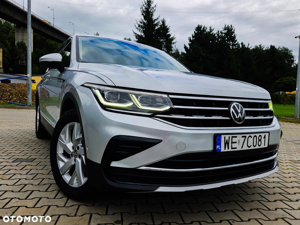 Volkswagen Tiguan 2.0 TSI 4Mot Elegance DSG - 10