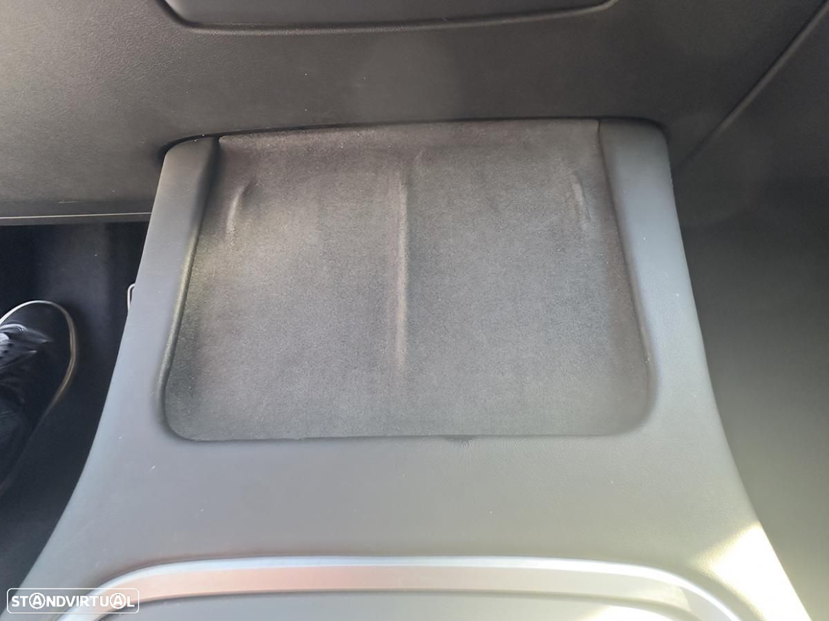 Tesla Model 3 Long Range AWD Dual Motor - 34