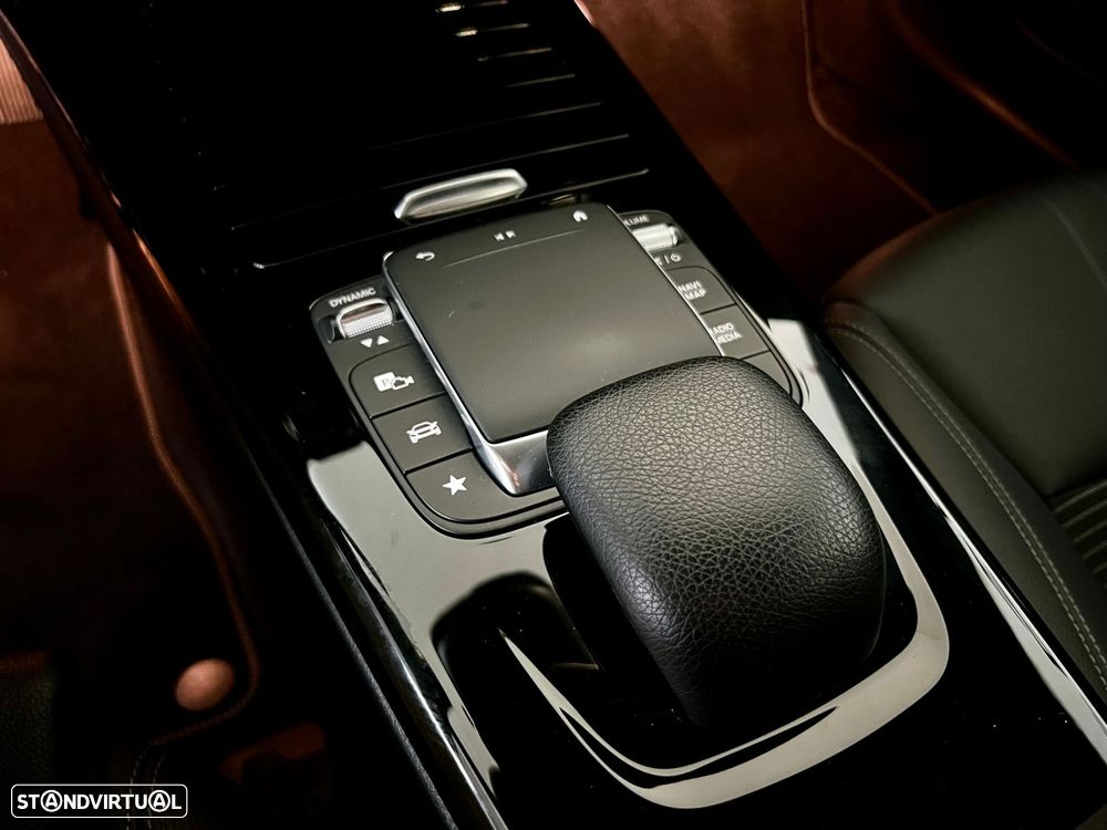 Mercedes-Benz CLA 250 e Shooting Brake Style Plus - 23