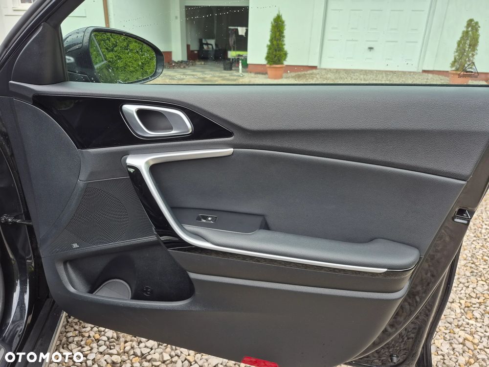 Kia XCeed 1.4 T-GDI OPF DCT7 JBL SOUND EDITION - 13