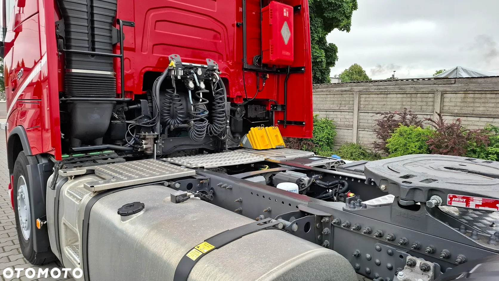 Volvo FH 500 / PEŁNY ADR / PRZYSTAWKA PTO / SALON PL - 11