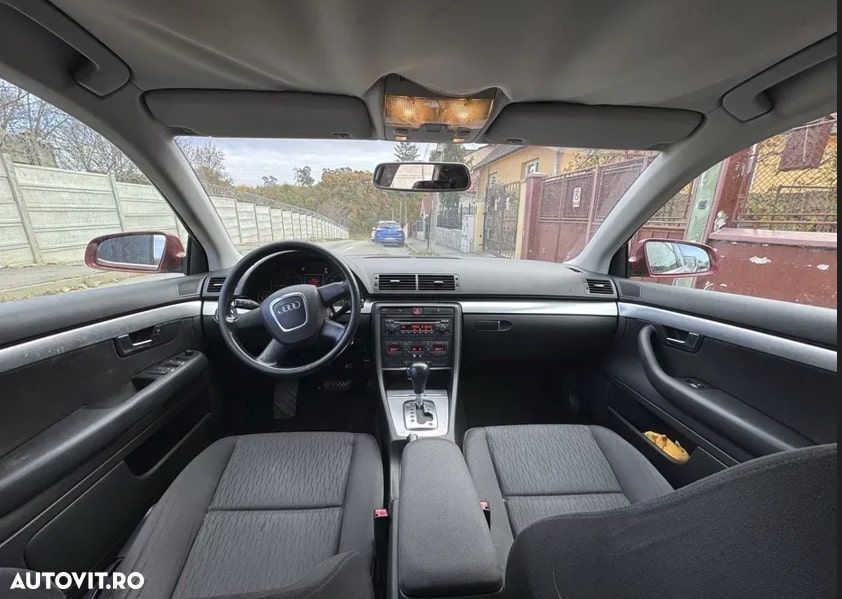 Audi A4 - 4