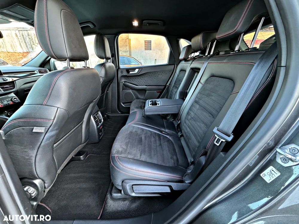 Ford Kuga 2.5 Duratec PHEV ST-LINE X - 8