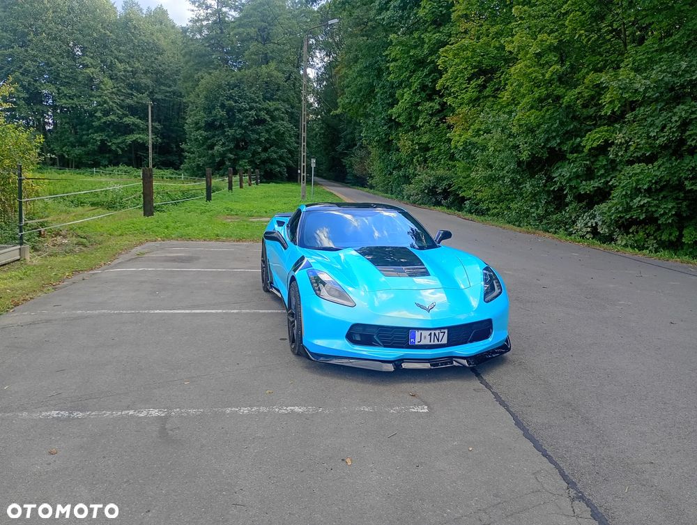 Chevrolet Corvette - 3