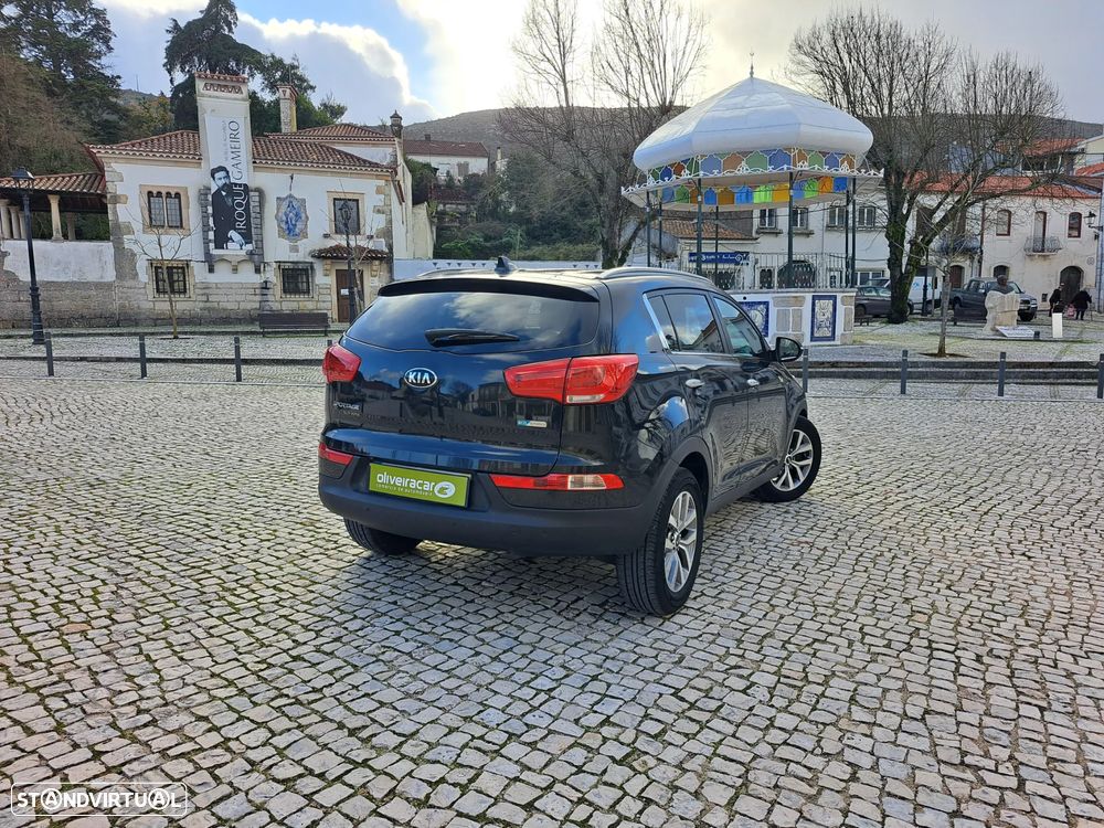 Kia Sportage 1.7 CRDI ISG TX Navi - 28