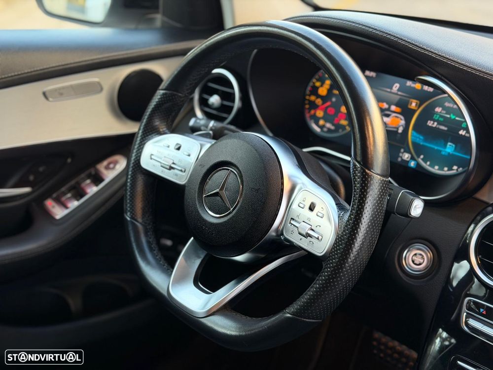 Mercedes-Benz GLC 300 - 36