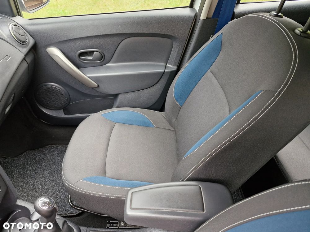Dacia Sandero 1.2 16V 75 Essentiel - 19