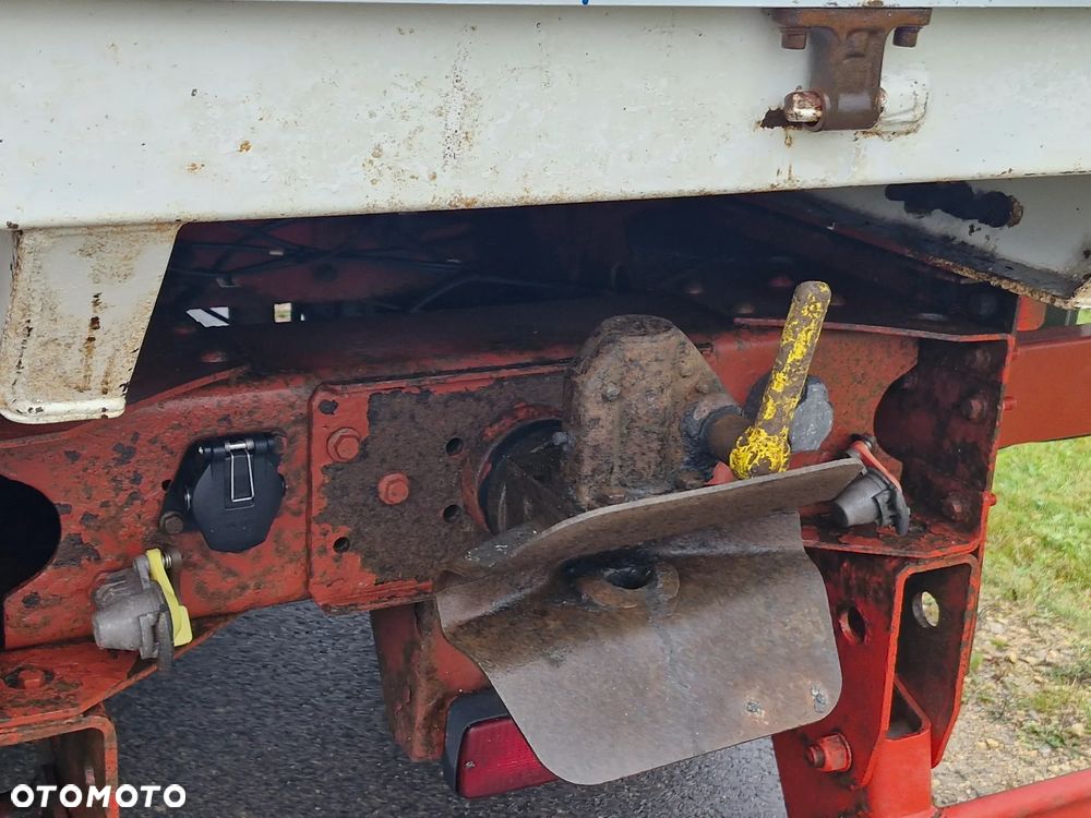 Iveco ML100E - 24