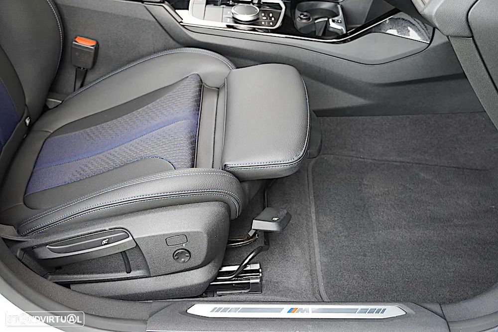 BMW 216 Gran Coupé d Pack Desportivo M - 25