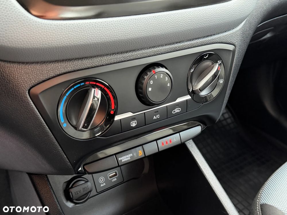 Hyundai i20 1.2 Classic Plus - 27