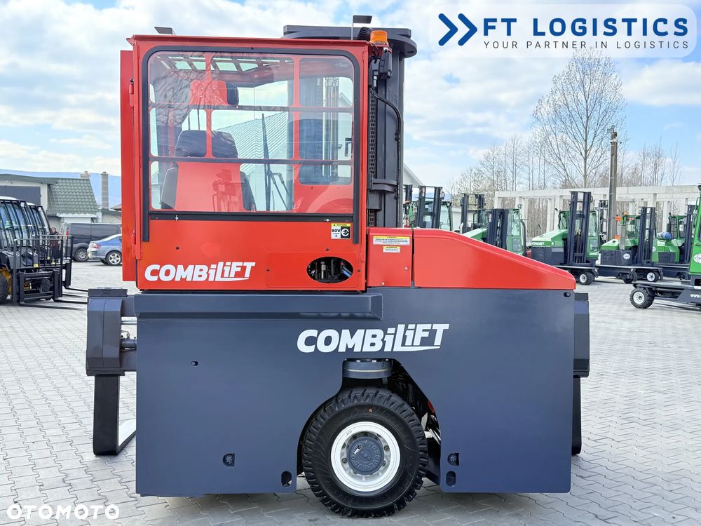 Combilift WÓZEK CZTEROKIERUNKOWY - WIELOKIERUNKOWY | COMBILIFT C3000ET | TYLKO 362 MOTOGODZINY! | ELEKTRYCZNY | TRIPLEX 5940MM | SZEROKI POZYCJONER WIDEŁ 3350MM | WOLNY SKOK | STAN IDEALNY | Szeroka oferta wózków czterokierunkowych i bocznych, dopasowanych do różnorodnych potrzeb i zastosowań - 8