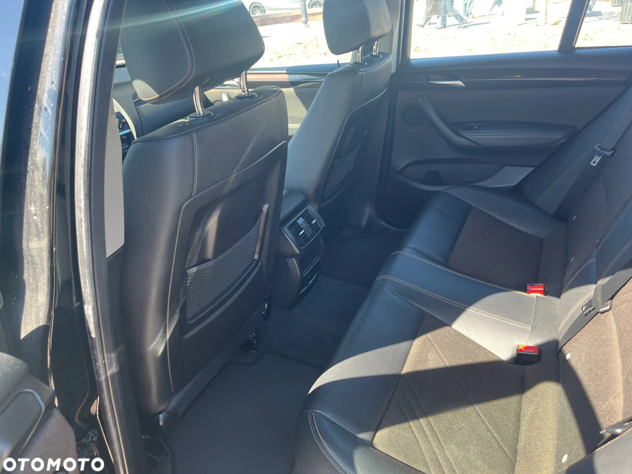 BMW X4 xDrive20i - 12