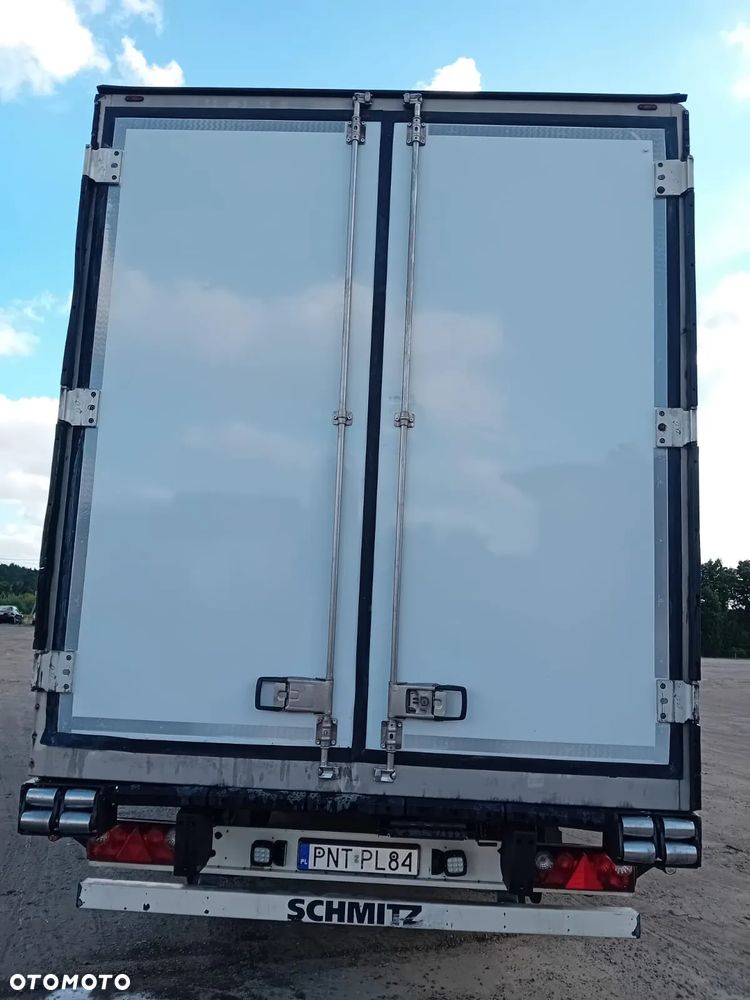 Schmitz Cargobull SKO 24/L - 6