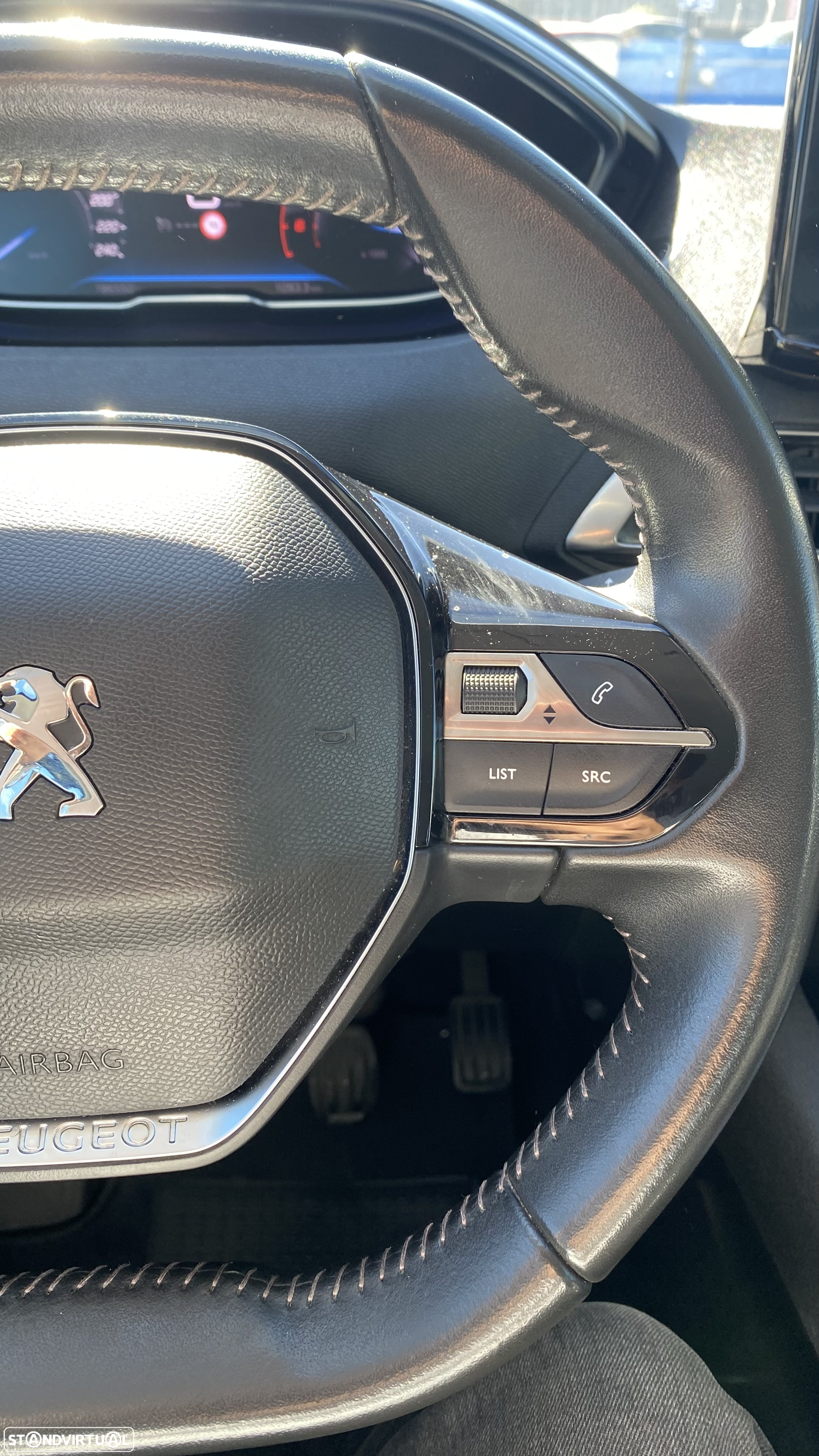 Peugeot 3008 1.5 BlueHDi Active Pack - 33