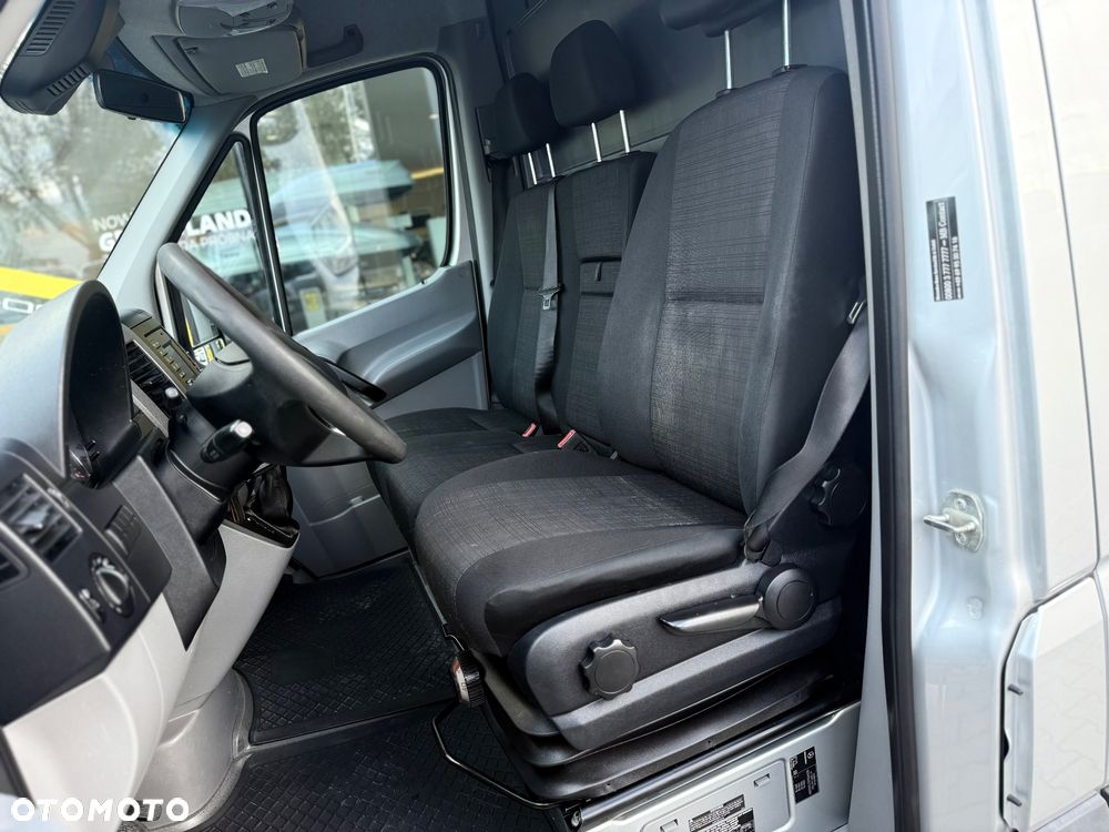 Mercedes-Benz SPRINTER - 16