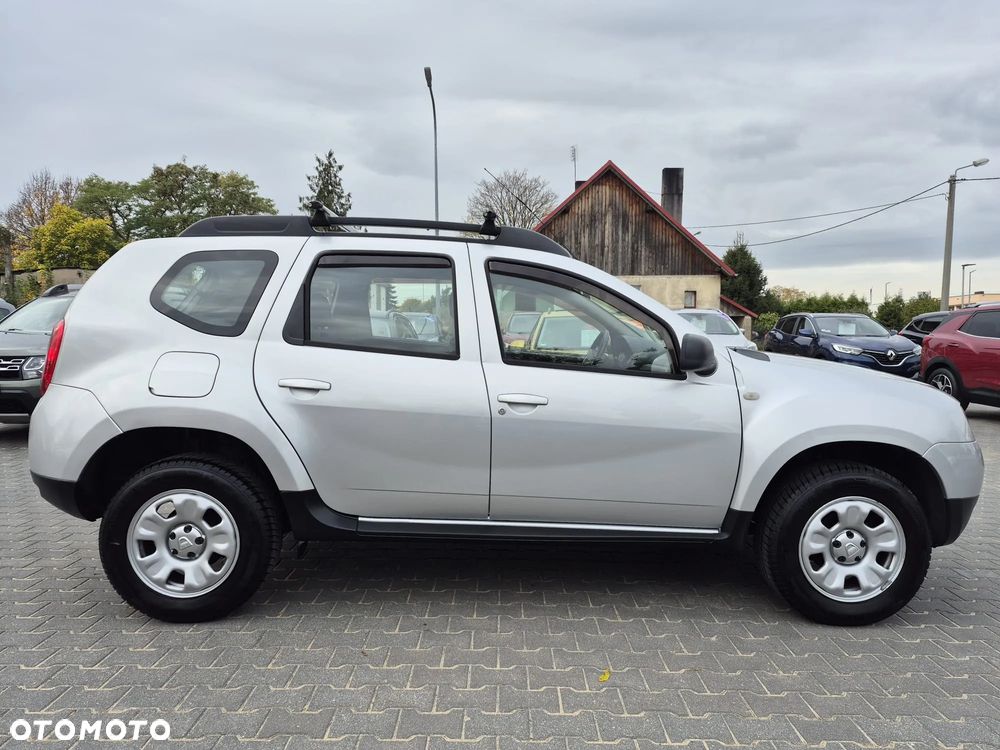 Dacia Duster 1.6 Laureate - 11