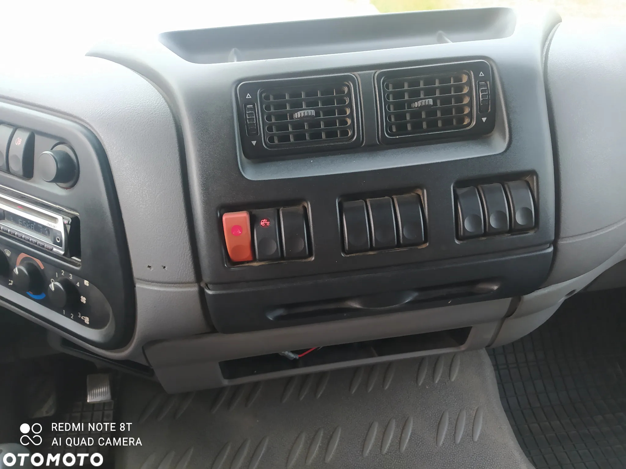 DAF LF55.220G18 - 9