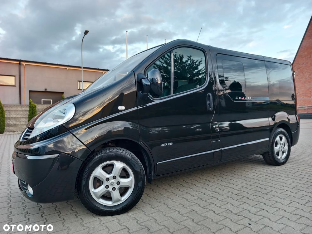 Renault Trafic - 32