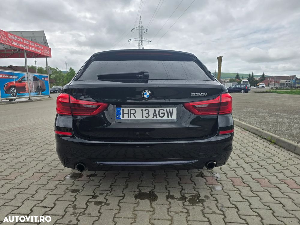 BMW Seria 5 530i Aut. Sport Line - 7