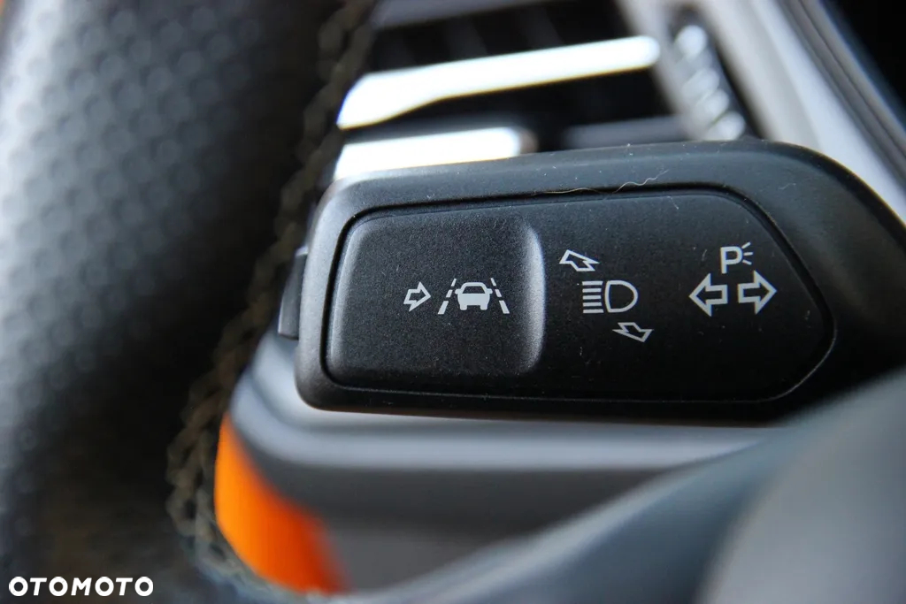 Ford Focus 2.0 EcoBlue ST - 26