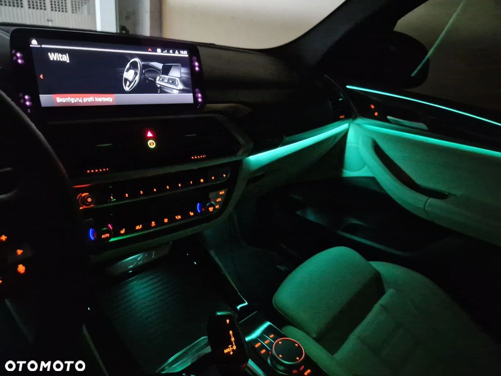 BMW X3 xDrive30i Luxury Line - 31