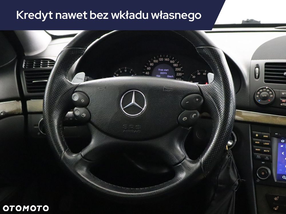 Mercedes-Benz Klasa E - 23