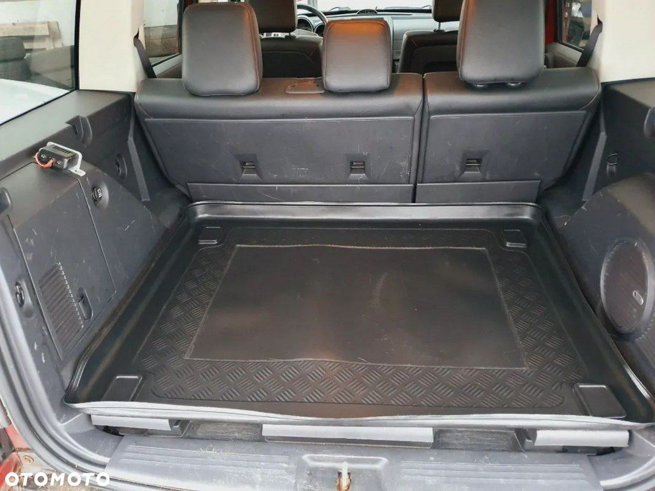 Dodge Nitro - 26