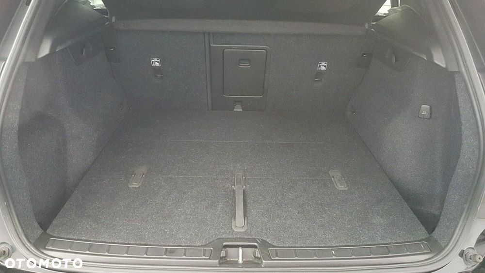 Volvo XC 40 - 18