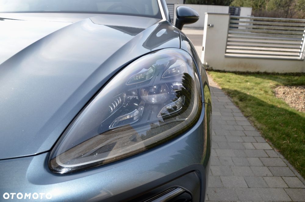 Porsche Cayenne Standard - 21