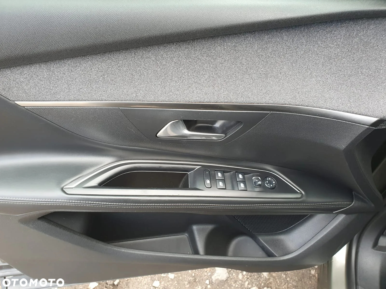 Peugeot 5008 1.2 PureTech Active Pack S&S - 15