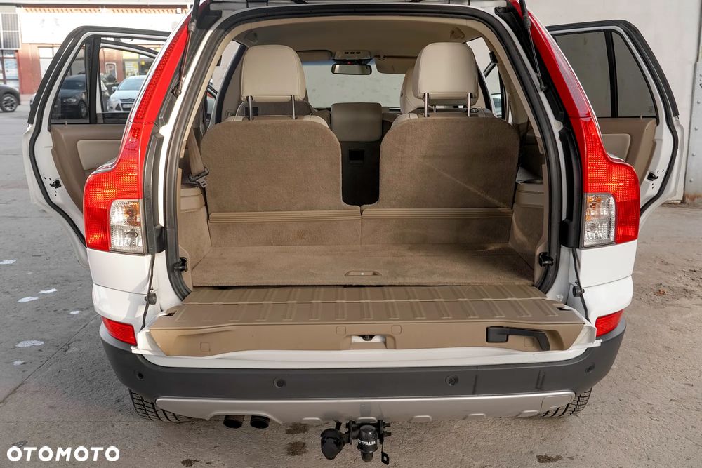 Volvo XC 90 3.2 Executive - 6